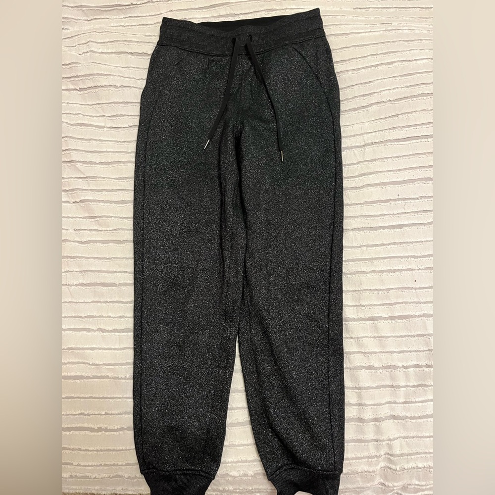 Scuba High-Rise Jogger 
Sparkle
